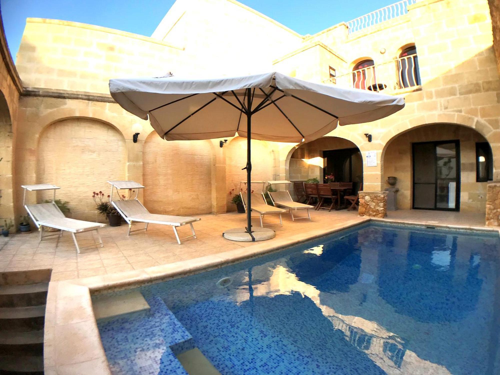 Ad Hoc B&B Il-Pergla Экстерьер фото